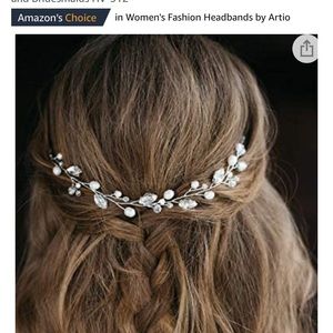 Bridal hair accessory